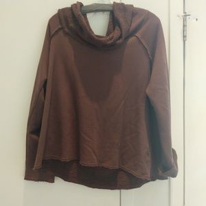 Nwt plume and Thread cowl neck sweatshirt
